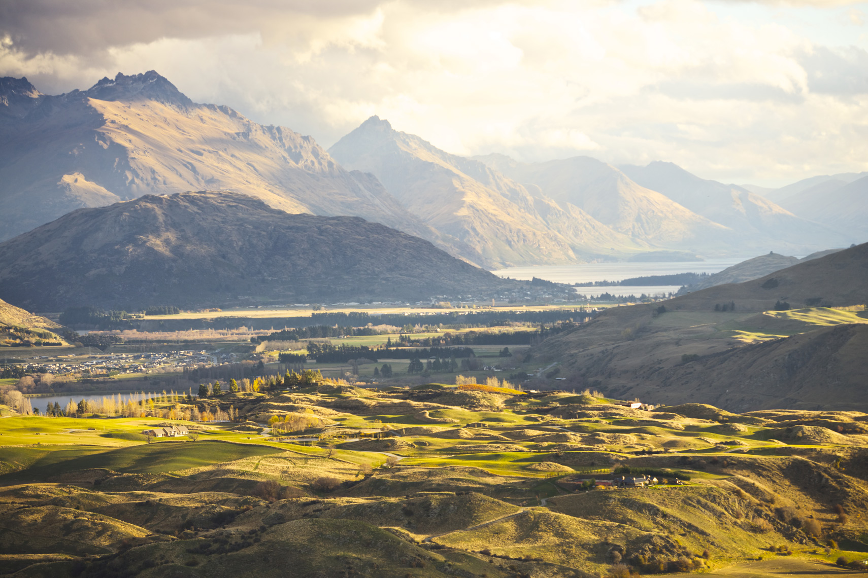 View from ridge Arrowtown, New Zealand/Steve Mason Photography